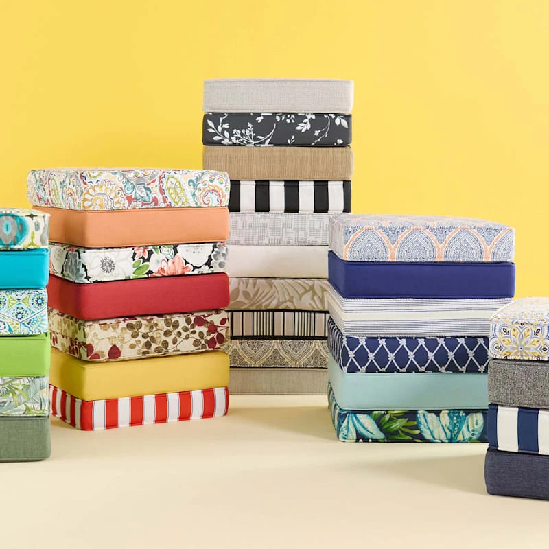 Paisley Chili Gusseted Outdoor Deep Seat Cushion - Image 5