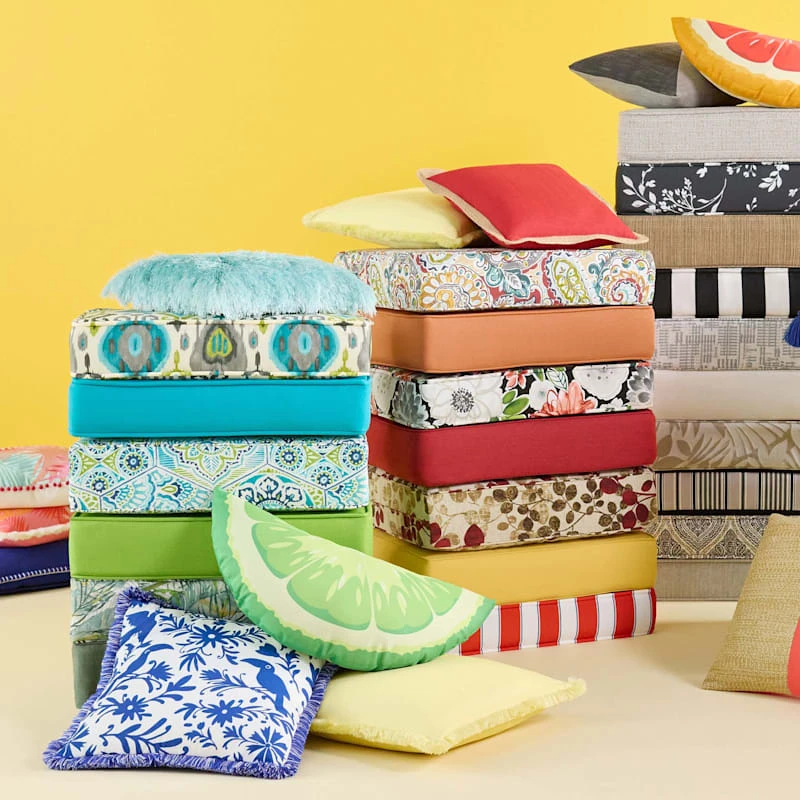 Paisley Chili Gusseted Outdoor Deep Seat Cushion - Image 6